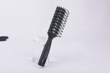 Load image into Gallery viewer, SELOTOKITER Vent Hair Brush, 11 Row Vented Hairbrush for Men and Women, Vent Brushes With Ball Tipped Bristles for Wet Short Curly Straight Hair Blow Drying Quickly(Black)
